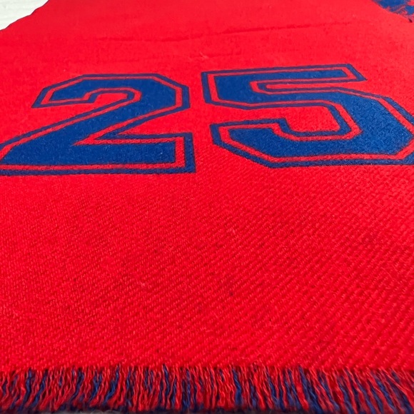 🧣GUCCI PAR AMOUR SCARF🧣 - Picture 8 of 10